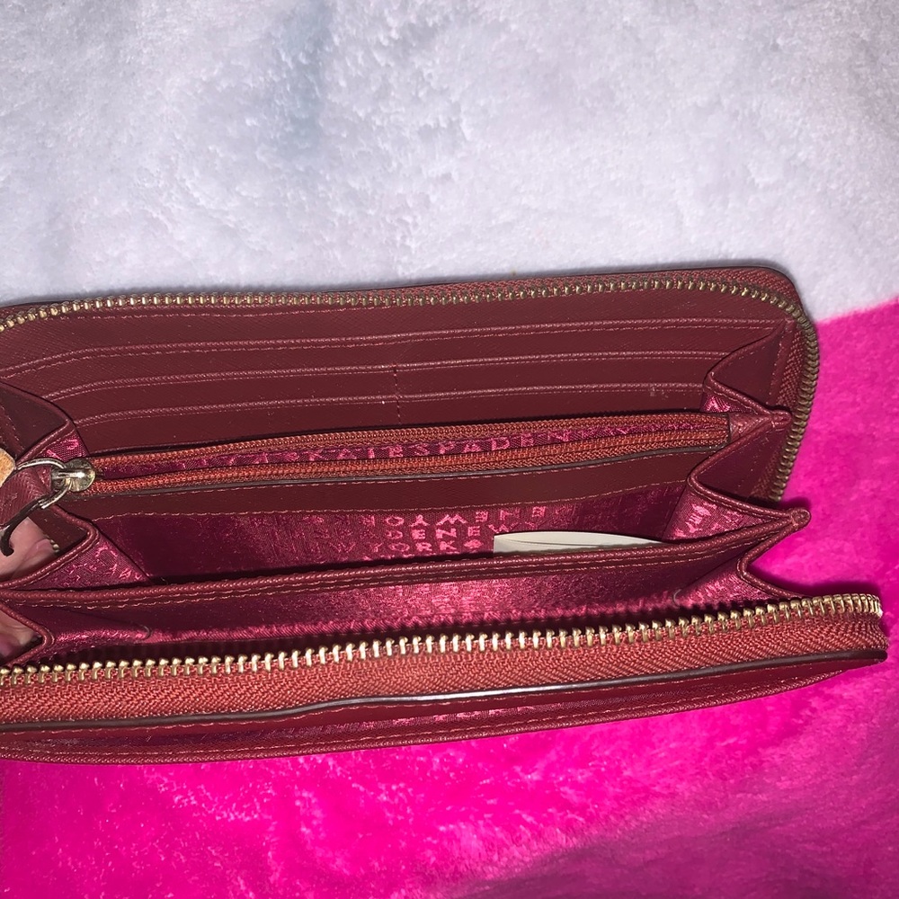 Kate Spade Wallet - Picture 6 of 6